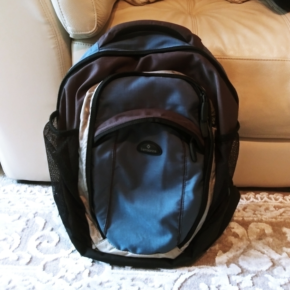 Samsonite backpack padded for computer blue gray